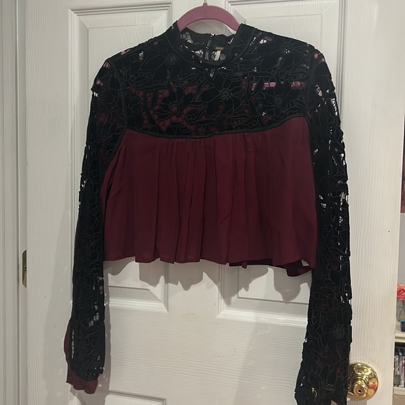 Free People Two Hearts Velvet Embroidered Set Size 4 - Picture 3 of 4